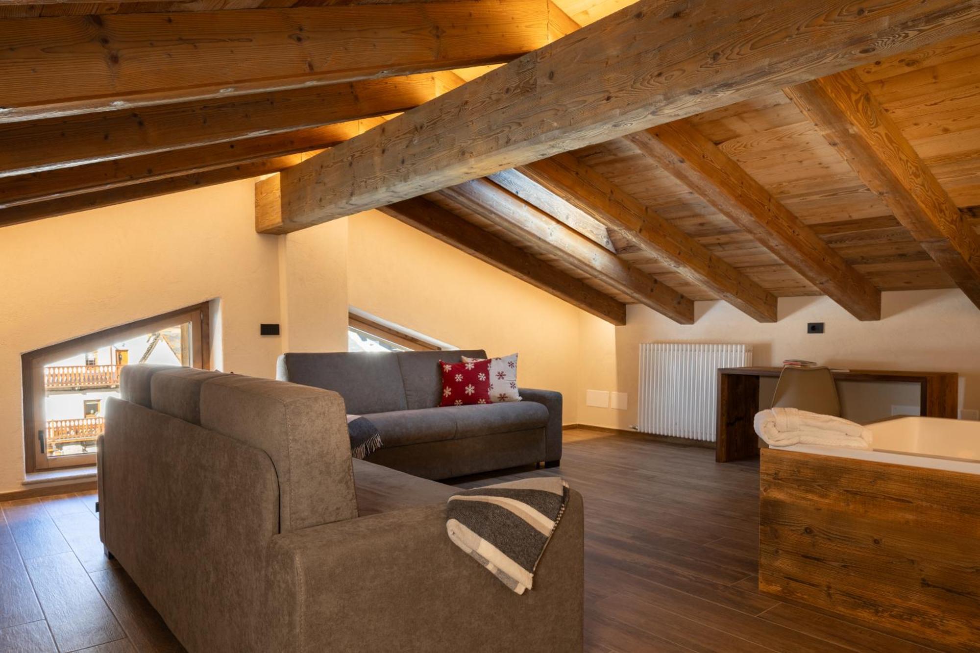 Les Reves Des Montagnards, Appartements De Charme Torgnon Εξωτερικό φωτογραφία